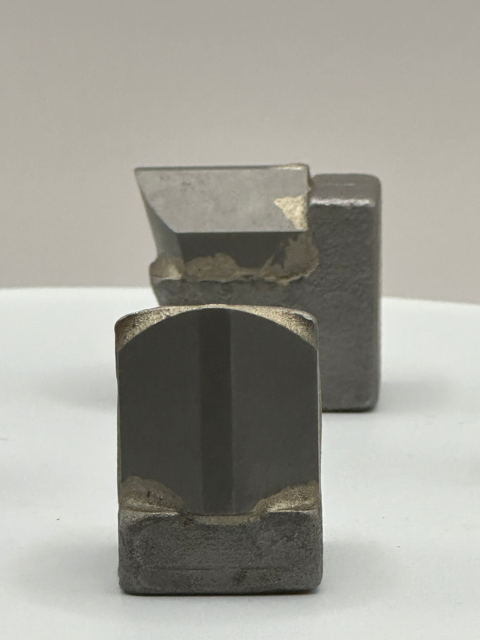 Anschweisszahn Claw 47x44x13mm