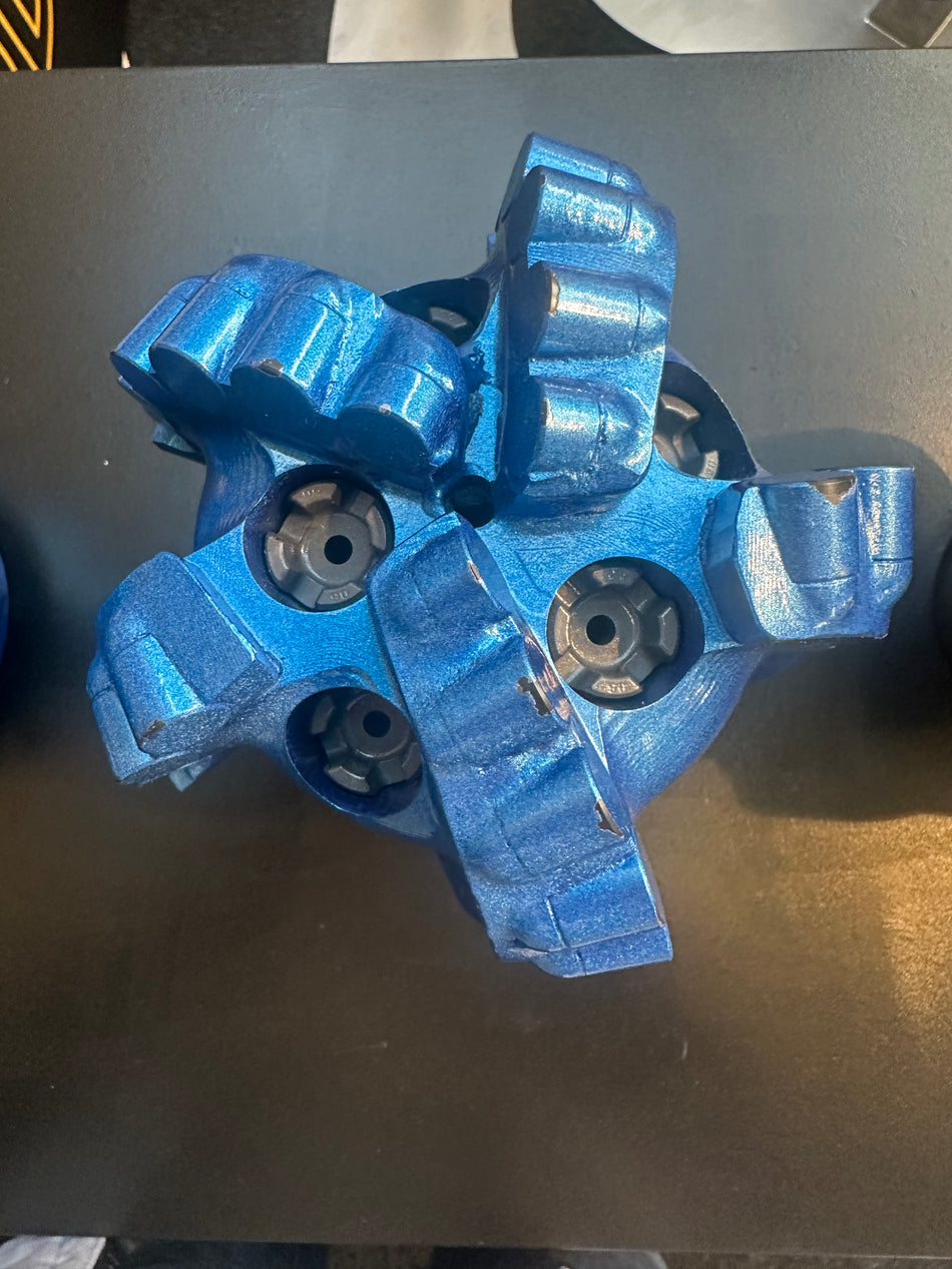 PDC Meissel 5 Flügel von Infinity 5-5/8" "Rock Boss"